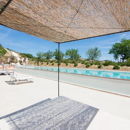 Near Assisi With Pool And Hot Tub *