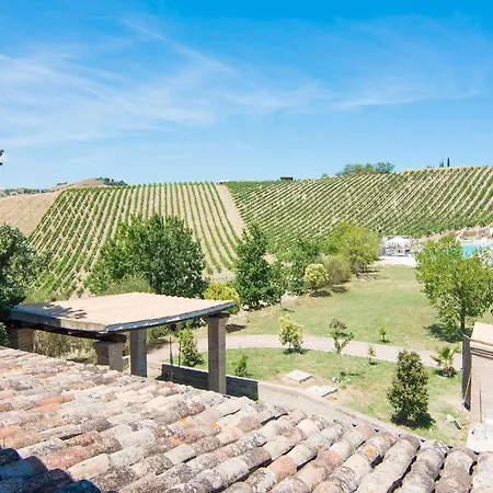 Near Assisi With Pool And Hot Tub Apartment